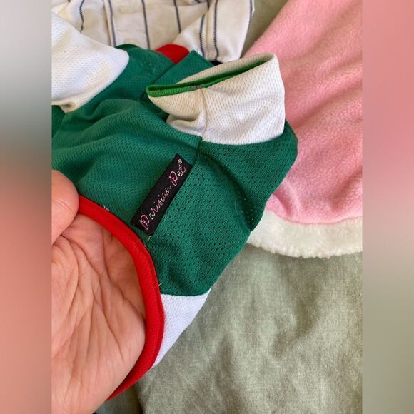 Set of Small Dog/Cat Costumes & Outfits - Picture 13 of 14